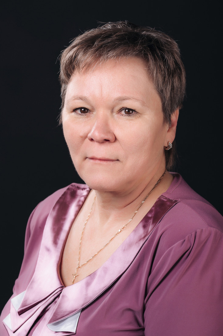 Лариса Романова