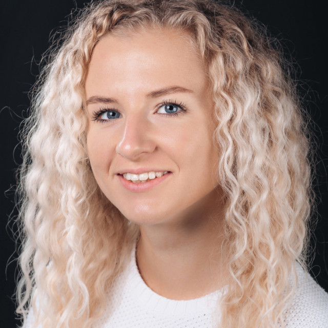 Анастасия Изотова